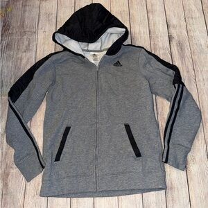 Adidas boys sweater jacket size XL 18/20